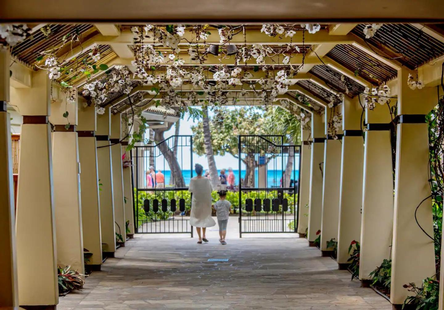 Luxury Oceanfront 2 Bedroom Apartment At Waikiki Beach Tower Honolulu Exterior photo
