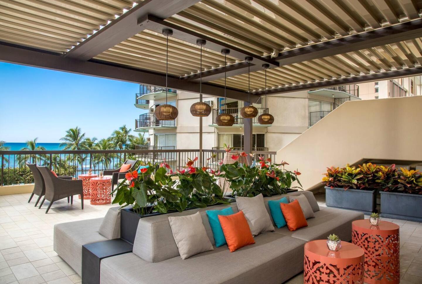 Luxury Oceanfront 2 Bedroom Apartment At Waikiki Beach Tower Honolulu Exterior photo
