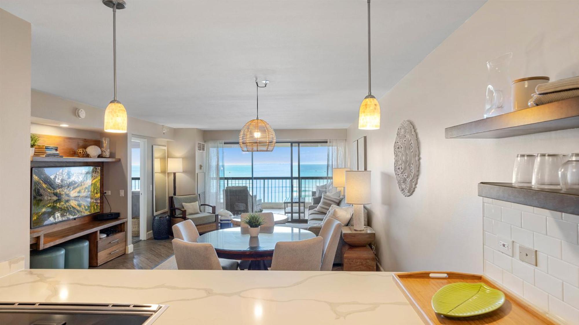 Luxury Oceanfront 2 Bedroom Apartment At Waikiki Beach Tower Honolulu Exterior photo